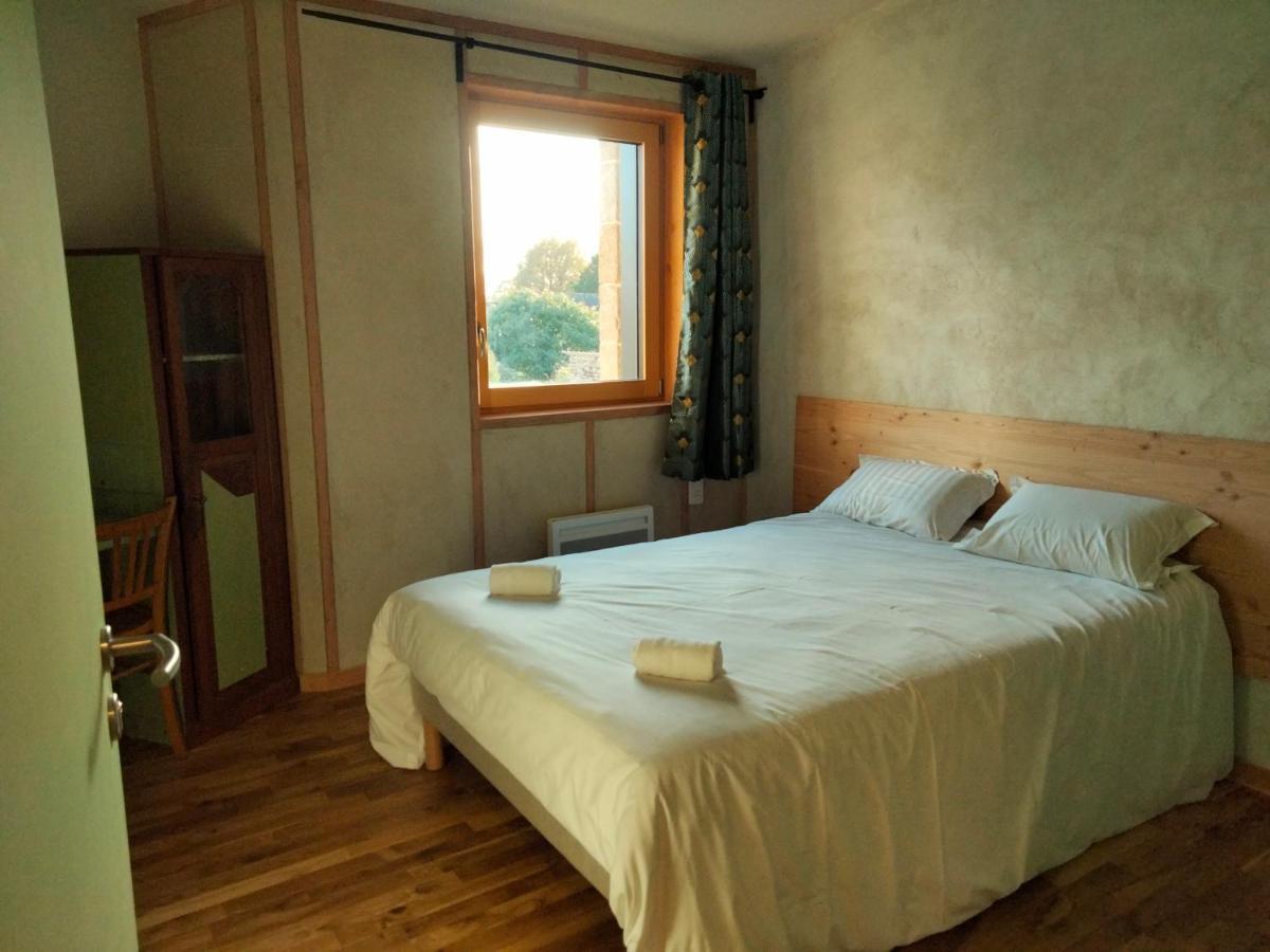 A La Belle Etoile Hotel Mellionnec ภายนอก รูปภาพ