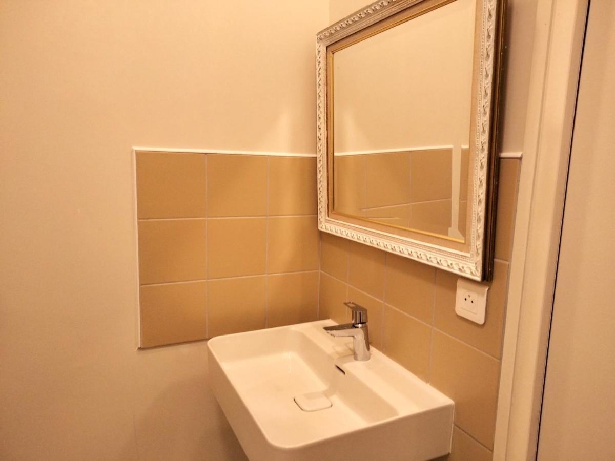 A La Belle Etoile Hotel Mellionnec ภายนอก รูปภาพ